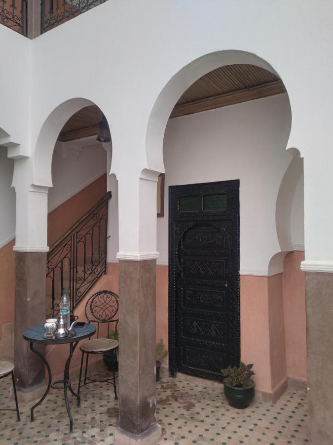 Riad 9 Derb El Bousnne Marrakesh Exterior photo